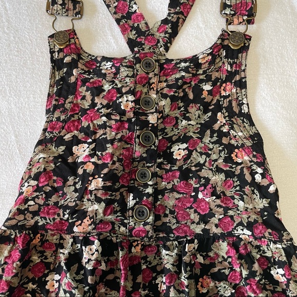 Floral overall short dress✨ - Picture 2 of 6